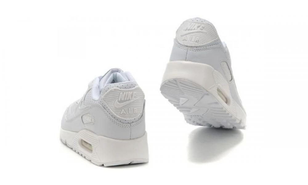 Nike air max all hotsell white leather